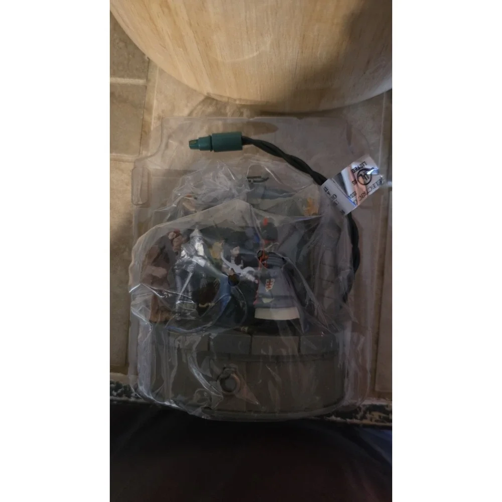 Hallmark Motion&Voice&Light The Wizard of Oz I'm Melting! Melting! 2004 NIB